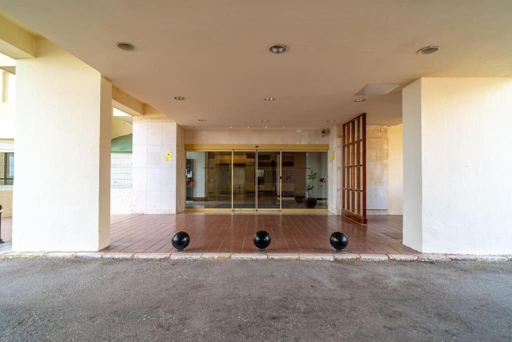 Apartament Apartamento A Pie De Playa Con Terraza Y Piscinas Benalmádena Zewnętrze zdjęcie