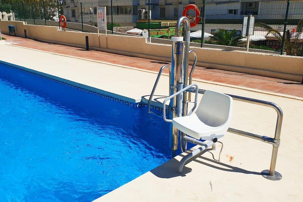 Apartament Apartamento A Pie De Playa Con Terraza Y Piscinas Benalmádena Zewnętrze zdjęcie