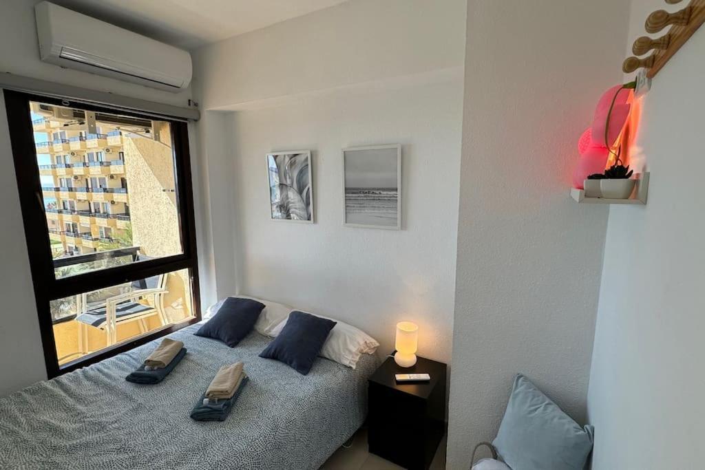 Apartament Apartamento A Pie De Playa Con Terraza Y Piscinas Benalmádena Zewnętrze zdjęcie