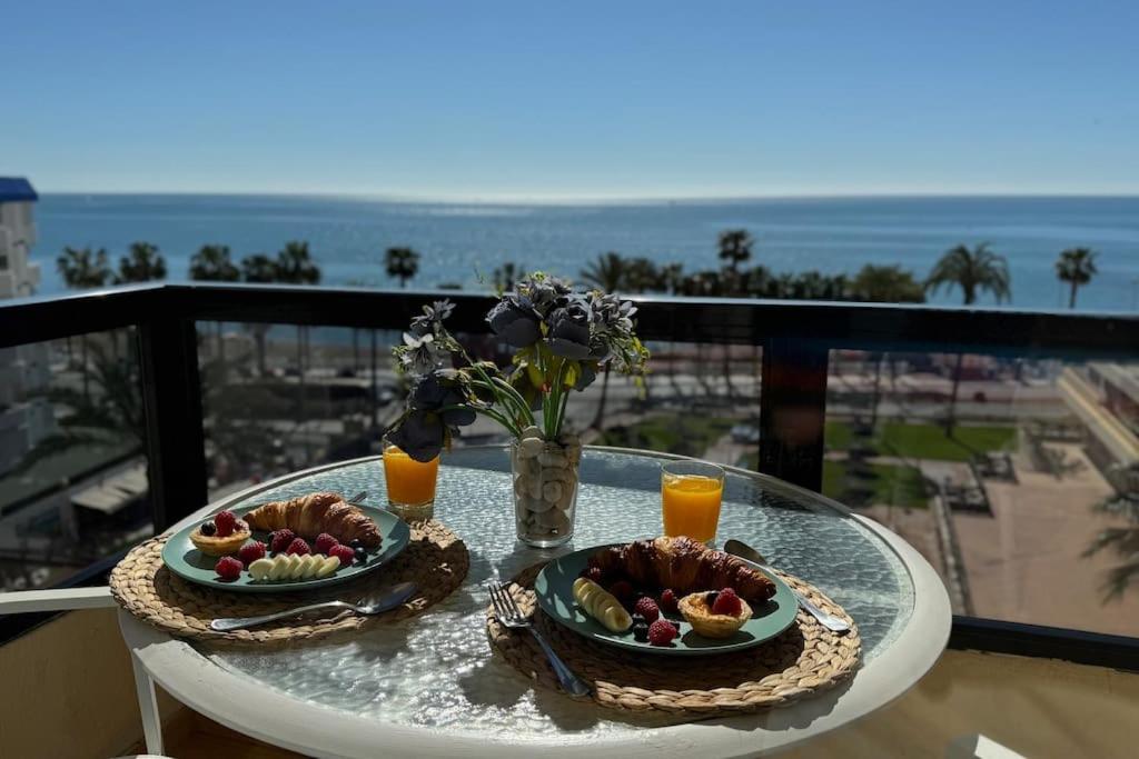 Apartament Apartamento A Pie De Playa Con Terraza Y Piscinas Benalmádena Zewnętrze zdjęcie
